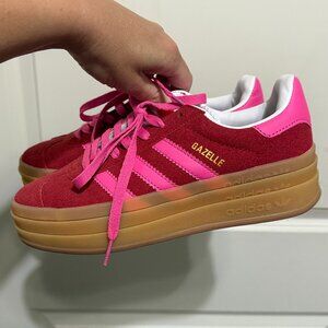 Adidas Gazelle 7.5 womens